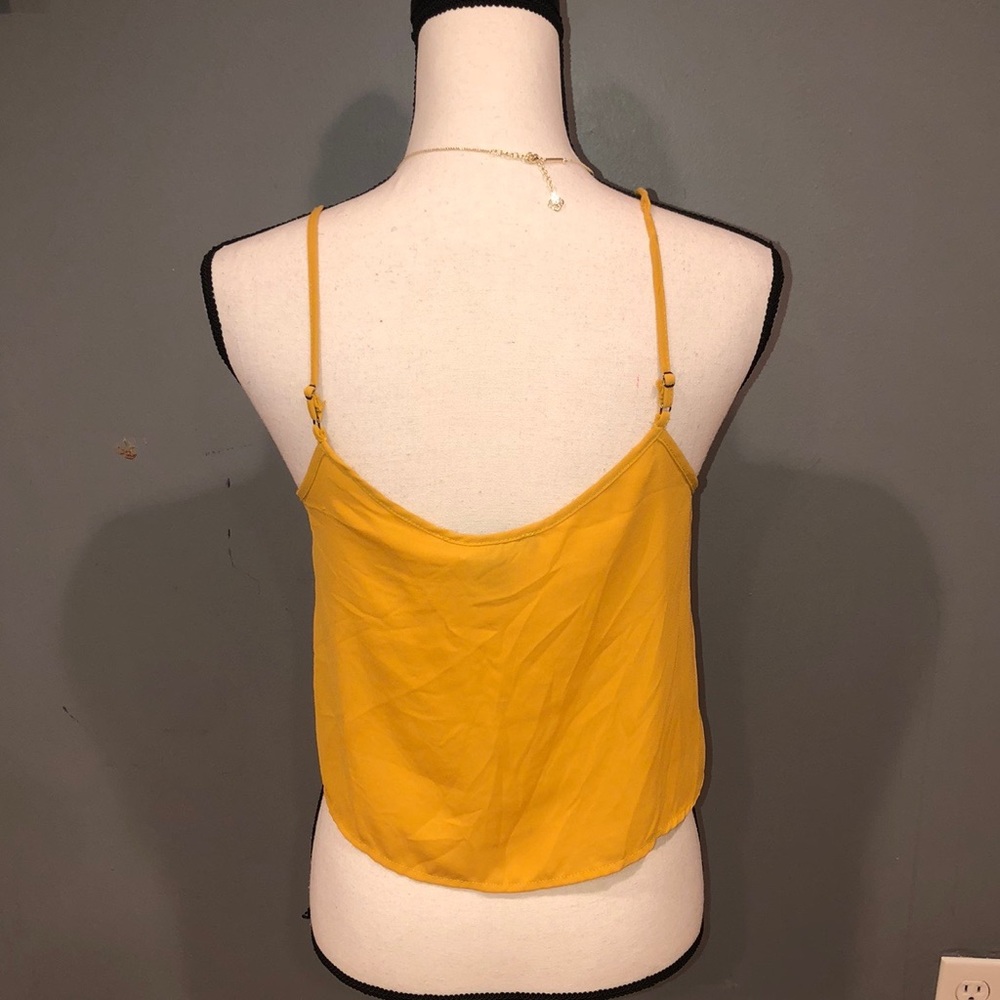𝐘𝐄𝐋𝐋𝐎𝐖 𝐂𝐑𝐎𝐏𝐏𝐄𝐃 𝐓𝐀𝐍𝐊 - Picture 5 of 5